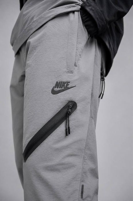 Чоловічий спортивний костюм Nike Tech Fleece демісезонний плащівка жатка графіт весна-осінь з капюшоном.