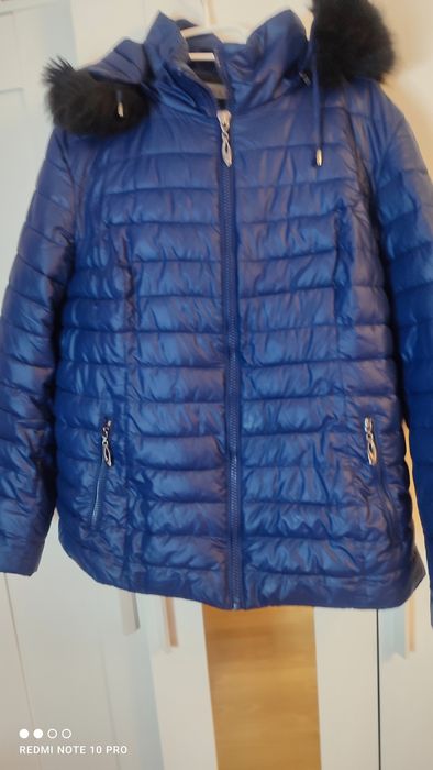 Śliczna kurtka damska rozmiar 50
