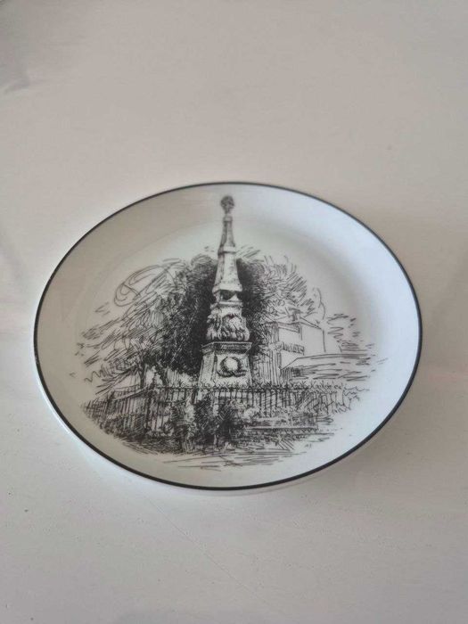 Raro Prato Vista Alegre – Monumento aos Mártires de Arrifana – Edição Limitada 500 Exemplares  1989