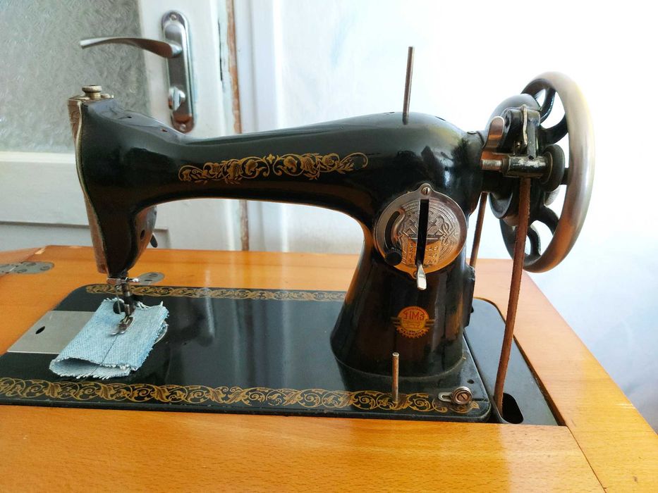 Швейна машина ПМЗ ім. Калинина. в робочому стані