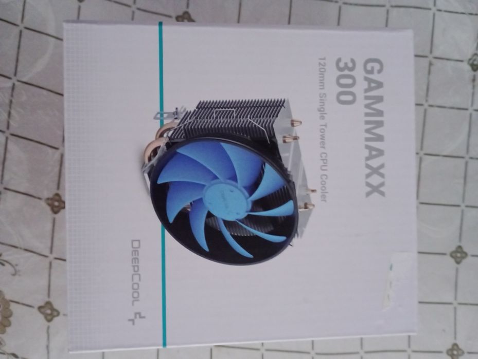 Кулер процесора з радіатором