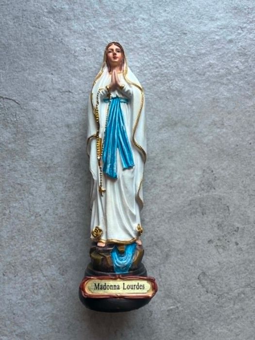 Figura Matka Boża z Lourdes 20cm