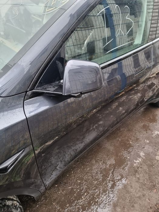 Разбор Tesla MY PN01