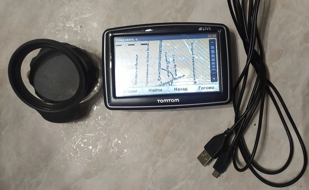Навігатор TomTom XL LIVE