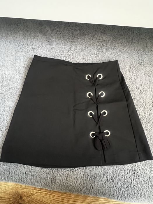 Czarna spódniczka House rozmiar L