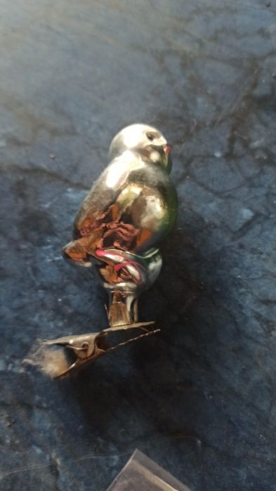 Ёлочная игрушка на прищепке.Цена снкгиря 600 редкая 59-60 годов