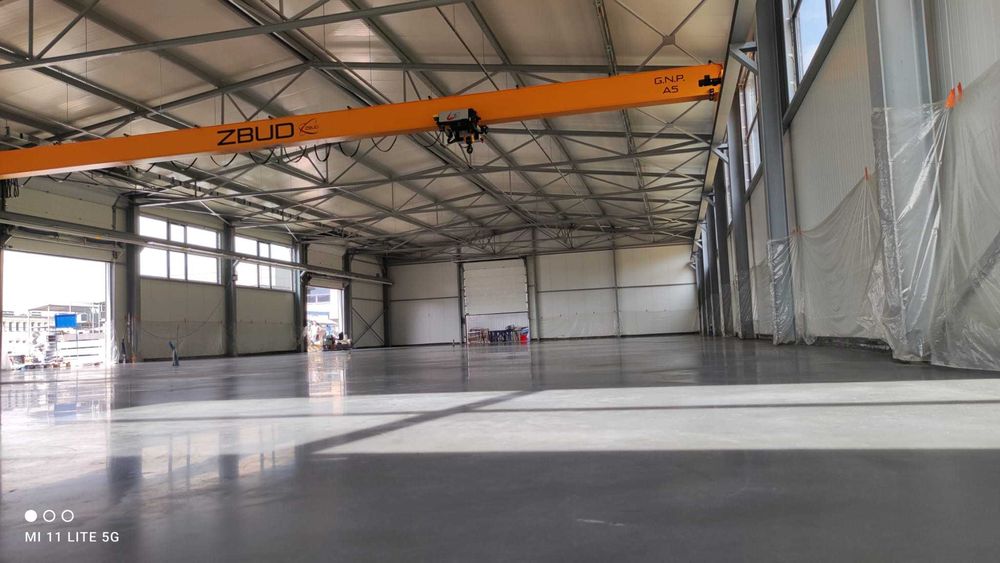 Utwardzony beton garaż zacierany na gładko impregnowany antypoślizgowy