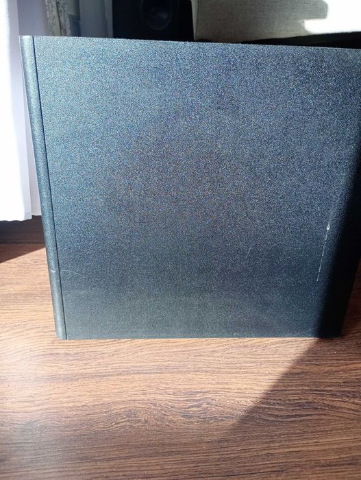 Subwoofer aktywny Canton