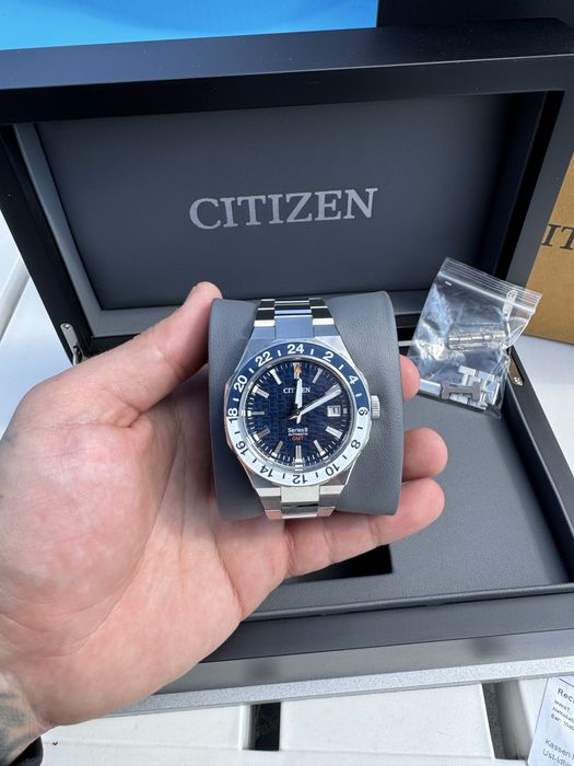 完売。。 Citizen NB6034-58L Series 8 880 GMT: 47 000 грн. - Наручные часы