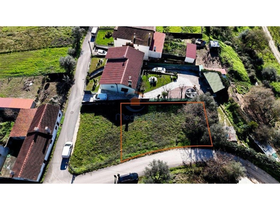 Lote de terreno rústico com 361m2 - Pombal — Pombal, Leiria