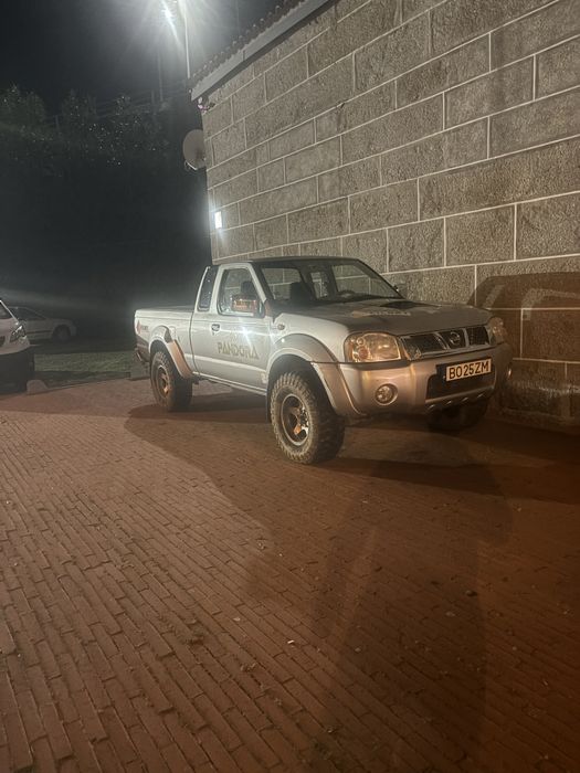 Nissan Navara 2003