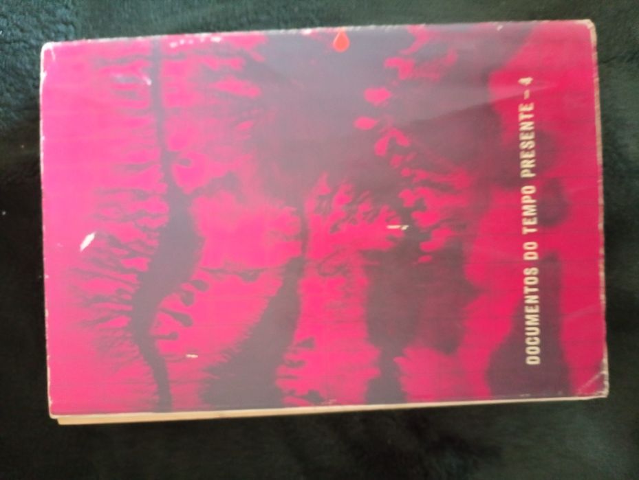 Europa e europeus	Beloff, Max	Lisboa : Editora Ulisseia, 195?