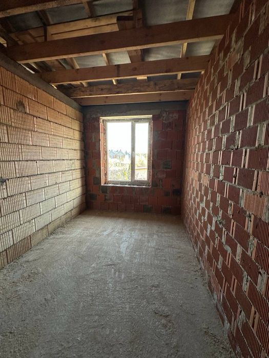 Центр Бучі- Таунхаус з газом та центральними комунікаціями!