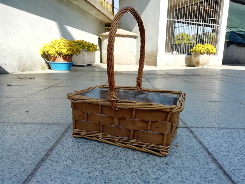 Cesto em vime forrado