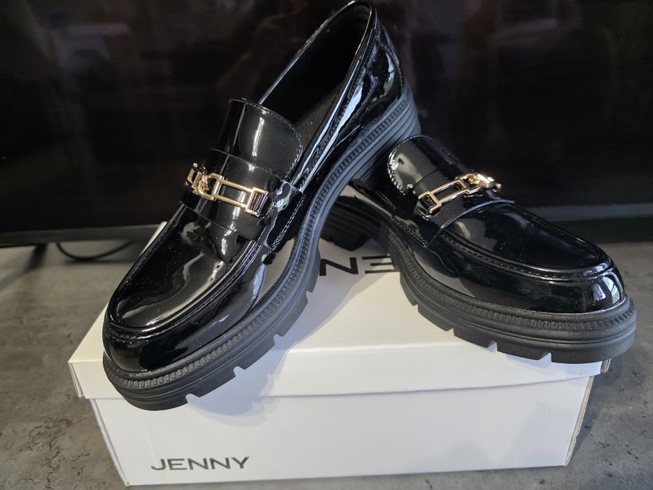 Loafersy mokasyny