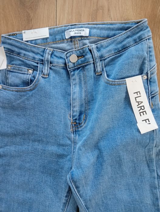 Spodnie jeansowe flare