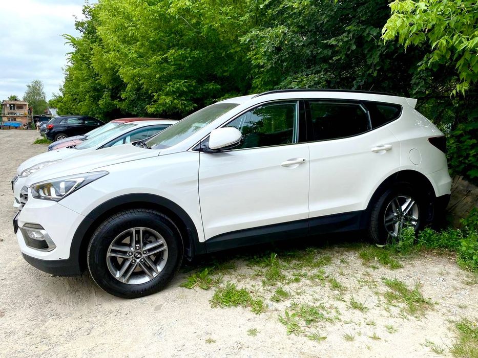 Hyundai Santa FE