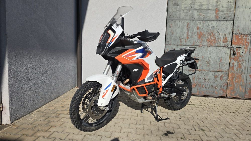 KTM