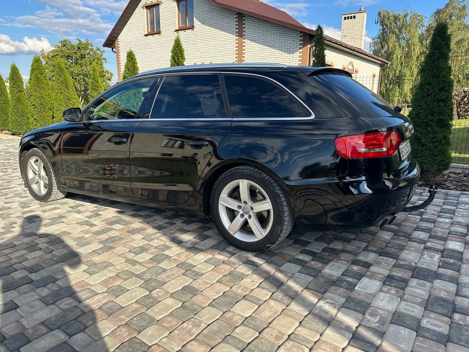 Продам автомобіль Audi A4