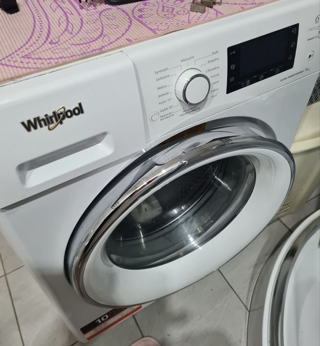 Pralka Firmy Whirlpool. 8kg wsadu.