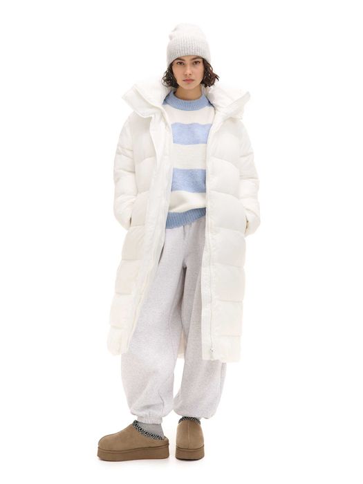 Стьобане пальто з капюшоном