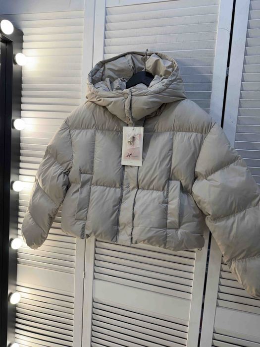 Жіноча курктка з капюшоном, весна-осінь