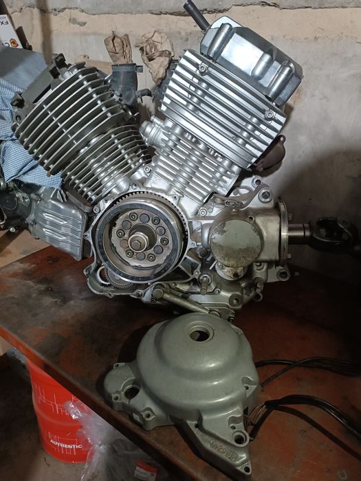 Двигун Yamaha Drag Star XVS 400