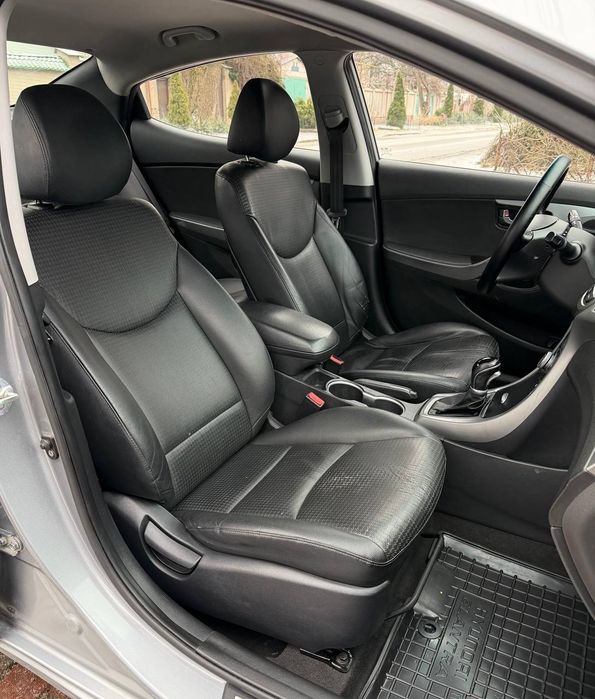 Продам Hyundai Elantra Хундай Елантра  2014 Dizel Avtomat
