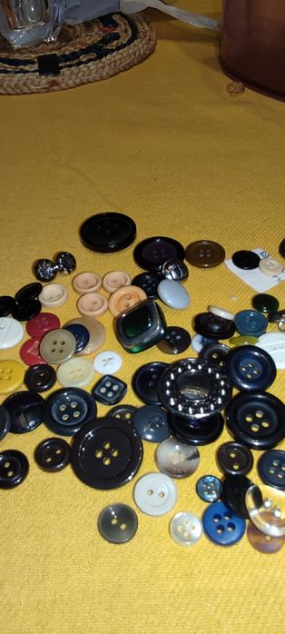 Fabric Buttons and Others64409486886403121