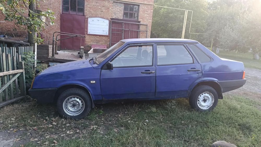 Продам ВАЗ 2199.