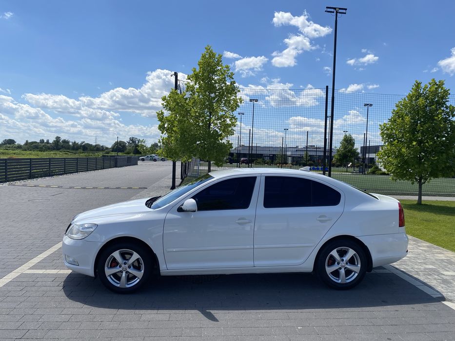 Шкода Окставія А5   1.6 TDI
