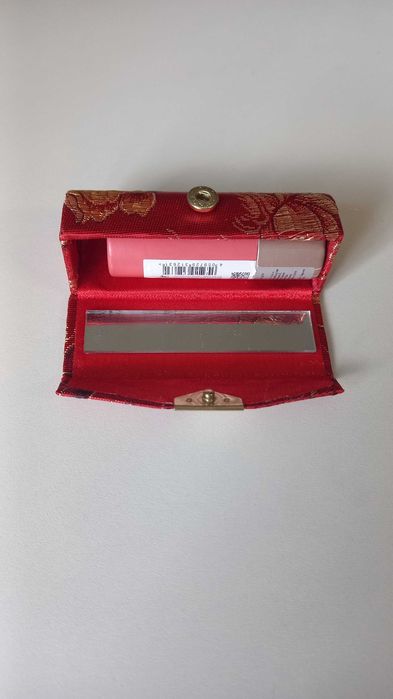 Футляр для помади з дзеркальцем/ Помадниця