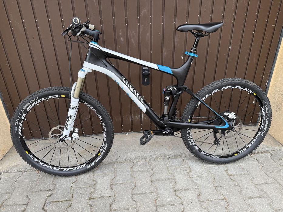 Canyon nerve C.F full  carbon rower górski