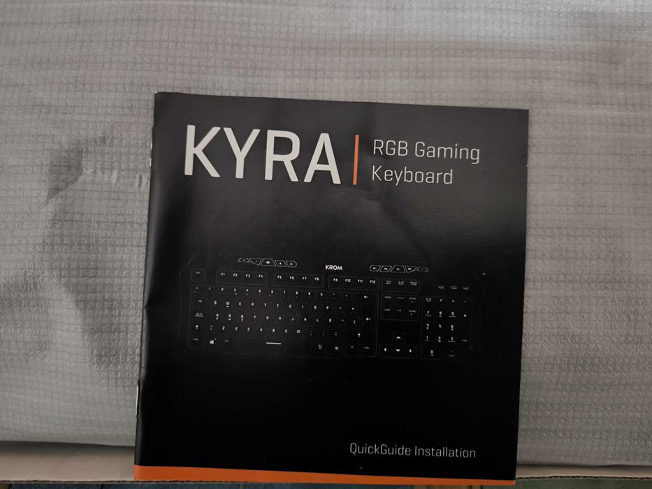 Vendo teclado krom Kyra RGB gaming