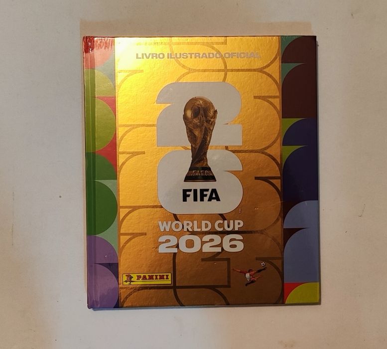 Caderneta Capa Dura Dourada Panini FIFA World Cup 2026