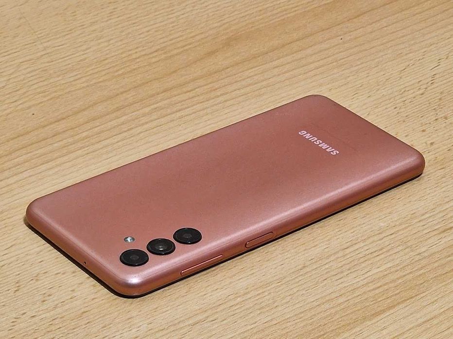 Смартфон Samsung Galaxy A04s 3/32GB Copper (SM-A047FZCUSEK) Оригінал