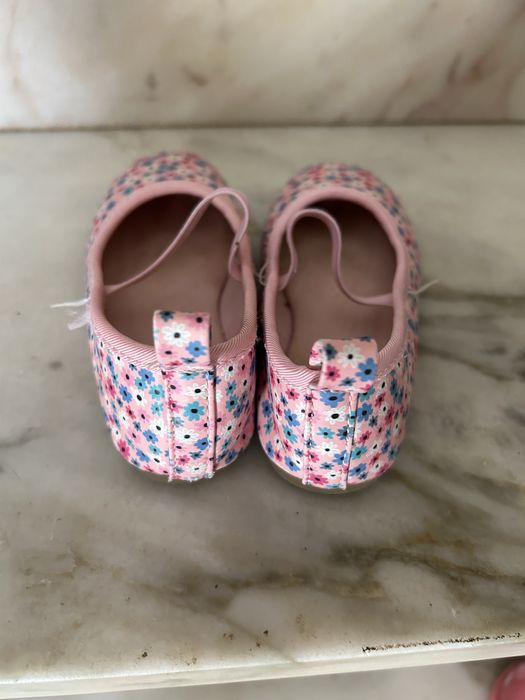 Sabrinas com flores para menina-T.23