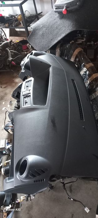 Mazda 5 cw deska pulpit airbag