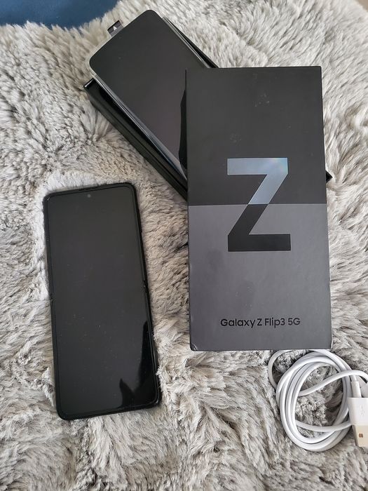 Samsung Galaxy Z Flip3 5G