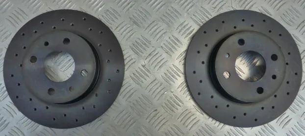 fiat 500 abarth panda 100 hp zacisk tylny prawy lewy tarcze komplet