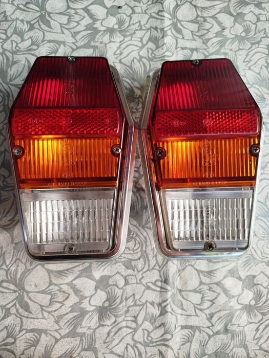 Продам нові задні фонарі Газ 24 виробництва СССР ціна за пару 4000