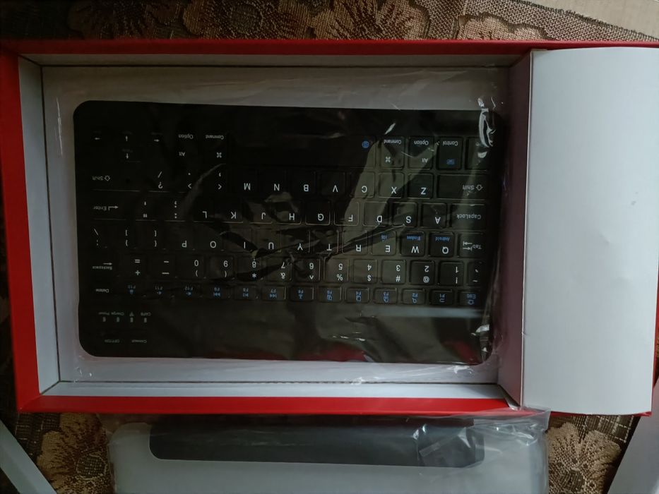 Sprzedam laptop nowy