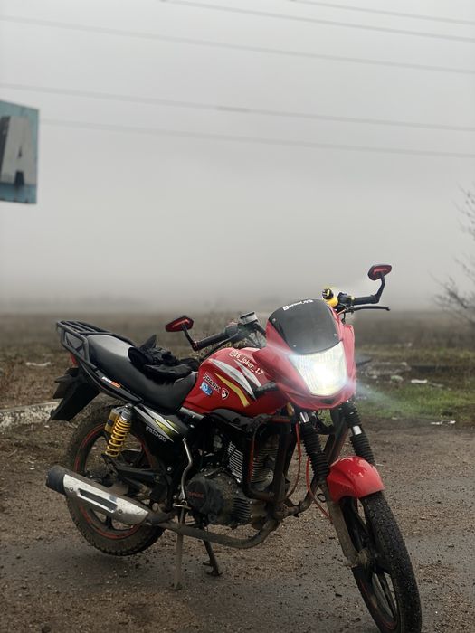 Продам мотоцикол Spark 200p25b   Можу пригнати куда потрібно