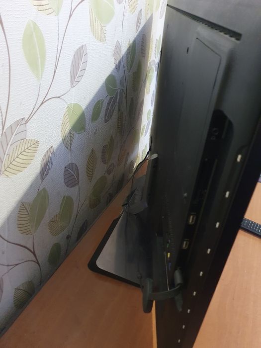 Продам телевизор Philips с 3d