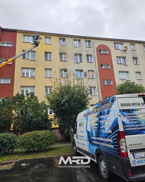 Mycie czyszczenie kostki, elewacji i dachów Brodnica Podnośnik koszowy