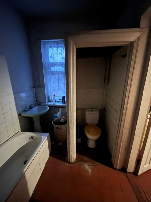 Пропонуємо до продажу будинок в центрі міста Городище