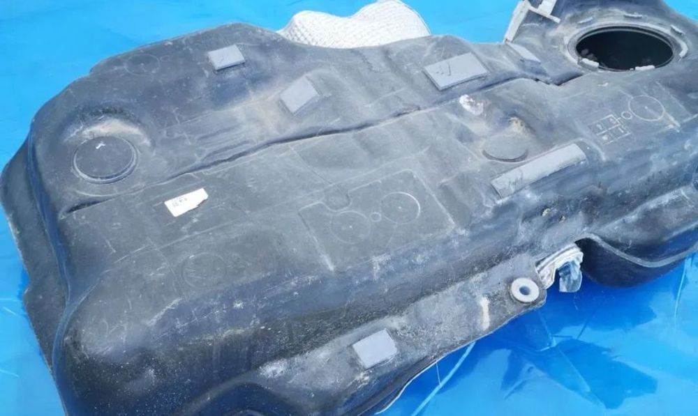 Depósito COMBUSTÍVEL Mercedes CLA 250i AMG w117  EPC a2464700400 OEM