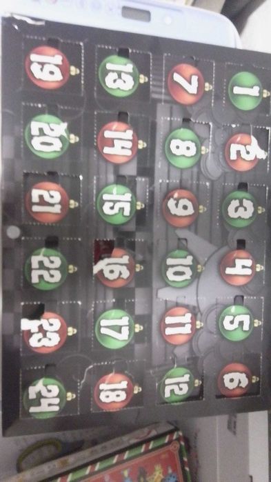 Calendário do Advento Five Nights at Freddy’s – Estilo Pocket Pop