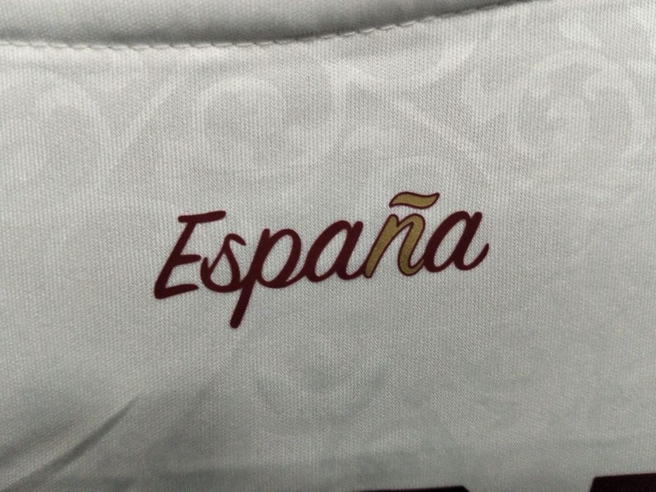 Camisola alternativa Espanha 2026 L
