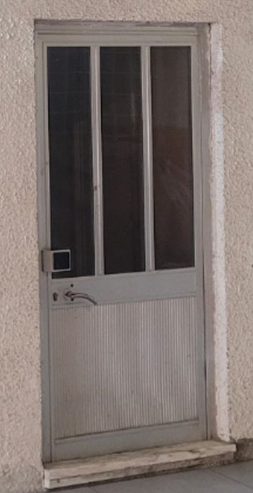 Portas e vitral em alumínio